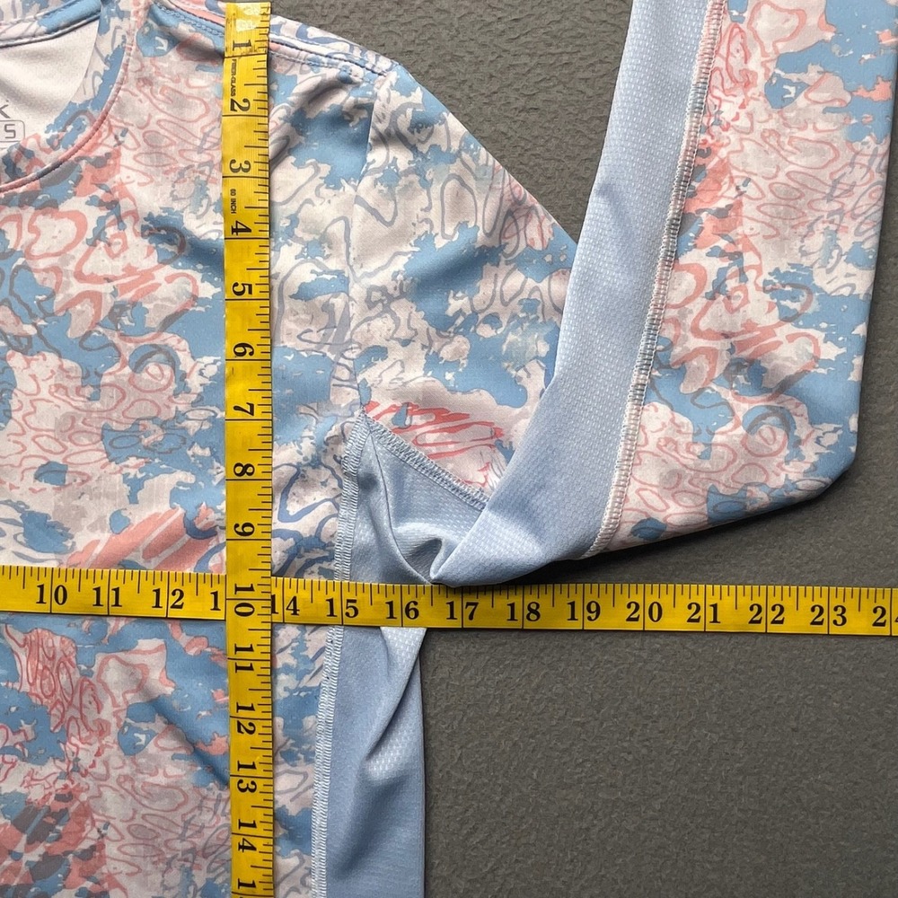 Huk Women Fishing Shirt Blue Coral Camo Polyester Small Performance Long Sleeve - Picture 6 of 8